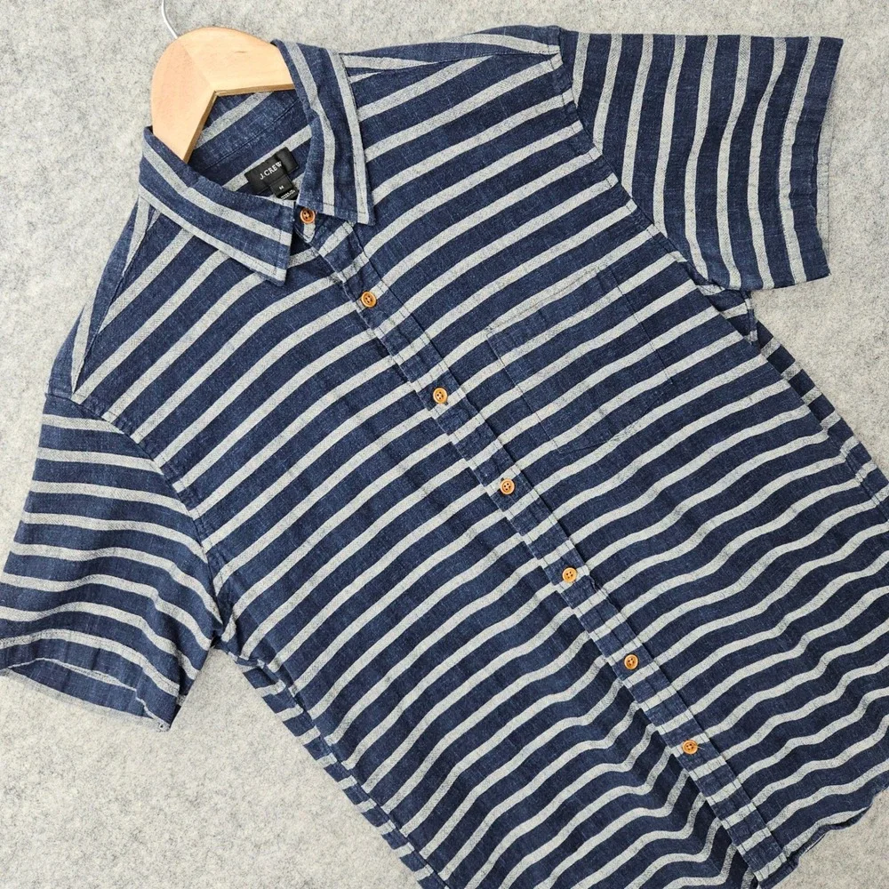 J Crew Button Up Shirt Men's Medium Blue & Gray Striped Short Sleeve Cotton
